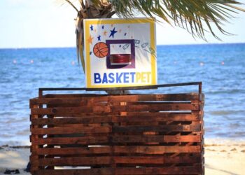 Concientiza gobierno a no arrojar basura en playas