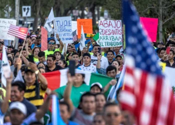 Gobierno mexicano rechaza ley antiinmigrante que entra en vigor en Florida