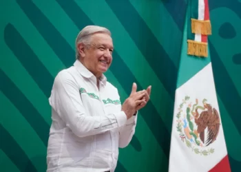“Soy el dirigente de una transformación”: AMLO sobre señalamientos de ser jefe de campaña de Morena