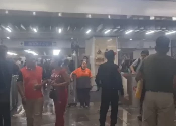 Dos personas mueren tras caer a las vías de la estación Hidalgo del Metro