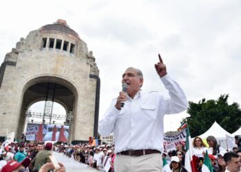 Entrega Adán Augusto López su corazón al pueblo de México, y pide su confianza para encabezar la siguiente etapa de la 4T