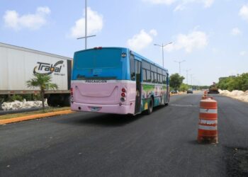Renovación de avenida 115 avanza en tiempo y forma
