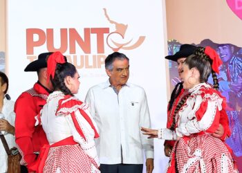 Visita gobernador Américo Villarreal exposición de Río Bravo en “Punto Tamaulipas”