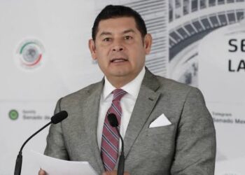 Alejandro Armenta llama a Morena a evitar salida de Marcelo Ebrard