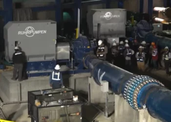 “Ya llegó”: AMLO celebra llegada del agua a Monterrey, procedente del acueducto El Cuchillo II