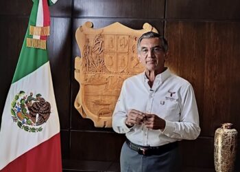 Respeta Américo derechos y prestaciones de maestros; los llama al diálogo