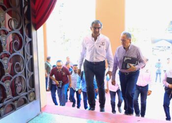 Invita Américo Villarreal a fiestas de la Independencia de México