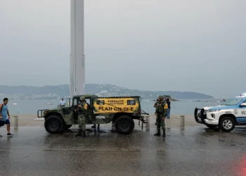 López Obrador hace llamado a población de la Costa Grande Guerrero ante impacto de Otis