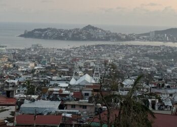 Otis le arrancó a Acapulco los recuerdos que quedaban de sus años luminosos, pero no su gloria