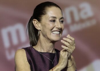 Claudia Sheinbaum acepta protección de Sedena