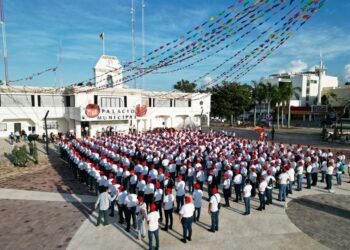 Ceremonia de Sorteo del Servicio Militar Nacional clase 2005 y remisos