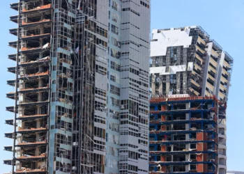 AMLO promete 3 mil cuartos de hoteles en Acapulco para marzo-abril tras Otis