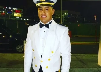 De Veracruz, mexicanos en buque secuestrado en Mar Rojo; madre de oficial pide oraciones