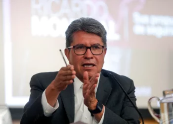 Ricardo Monreal regresa al Senado de la República