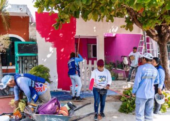 Invita el gobierno municipal a estar al corriente en el pago del predial