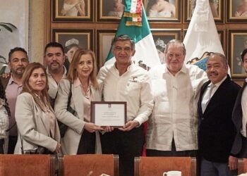 Presenta Américo proyecto del Dique El Moralillo