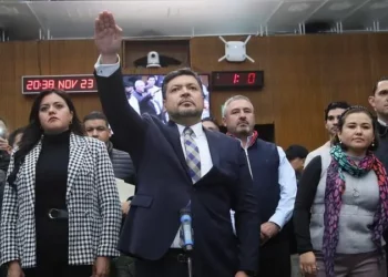 Luis Orozco acusa que no tiene control del Gobierno de NL pese a designación del Congreso