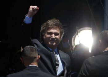 Javier Milei jura como presidente de Argentina