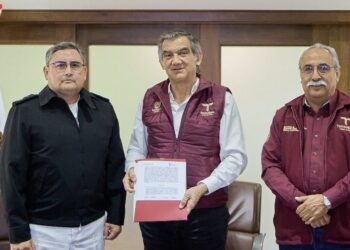 Donan a Tamaulipas buques para crear arrecife artificial