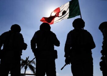 Fuerzas Armadas fundamentales para llevar a cabo la tarea de gobernar el país: AMLO