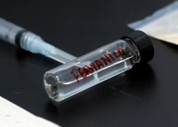 AMLO presentará iniciativa para prohibir consumo de drogas químicas