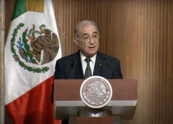 Morena presenta en San Lázaro solicitud de juicio político contra el ministro Pérez Dayán