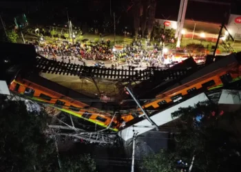 Colapso de la Línea 12 fue por falta de mantenimiento: Carlos Slim