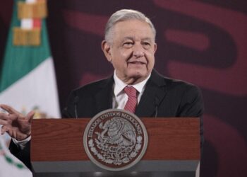 ¿Qué le autoriza a Estados Unidos a hacer espionaje contra mi Gobierno?: AMLO sobre reportaje que prepara el NYT