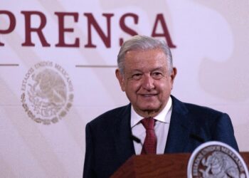 AMLO inicia en la ‘mañanera’ con clases de historia para los jóvenes
