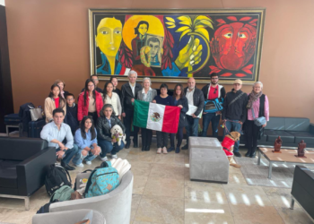 Diplomáticos mexicanos en Ecuador ya vuelan de regreso