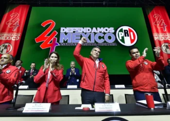 PRI aprueba modificar estatutos; “Alito” Moreno podría reelegirse hasta 2032