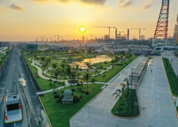 A partir del sábado, la refinería de Dos Bocas empezará a producir gasolina: AMLO