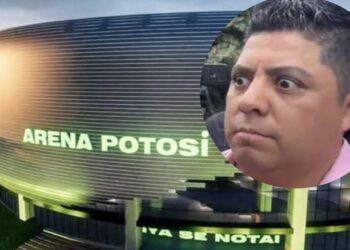 Muere hombre tras colapso de portón de la Arena Potosí