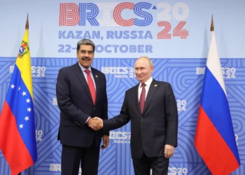 Putin asegura que Maduro es el legítimo presidente de Venezuela