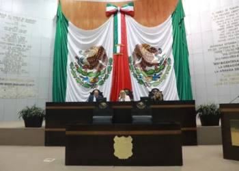 Congresos de 6 estados aprueban supremacía constitucional