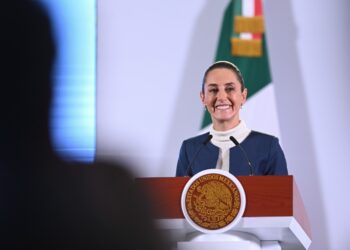 Sheinbaum anuncia que salarios de funcionarios de alto nivel no tendrá aumentos