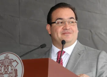 Exgobernador Javier Duarte libra proceso penal por desaparición forzada