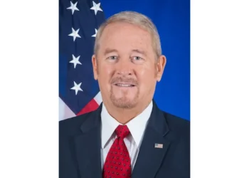 Trump nomina a Ronald Johnson como embajador de EE.UU. en México