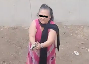 Vinculan a proceso a Carlota “N”, abuela que disparó durante desalojo en Chalco