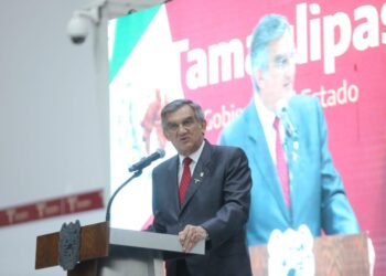 El magisterio es el eje y futuro del país: Américo