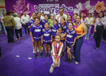 Impulsan Américo y María de Villarreal las tradiciones con el concurso de Rondas y Salto de Cuerda