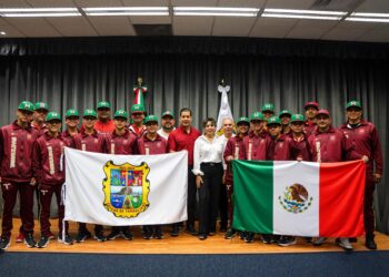 Abanderó gobernador Américo Villarreal a beisbolistas tamaulipecos rumbo a Torneo Latinoamericano