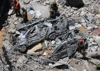 Irán lanza la octava oleada de misiles a Israel