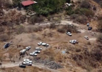 Recuperan restos de 34 personas en fosa clandestina de Zapopan