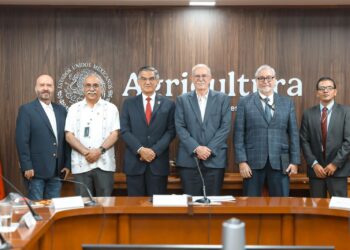 Acuerda Américo con SADER apoyos para productores de sorgo y maíz