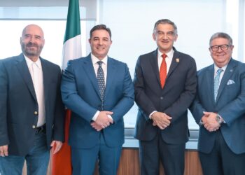 Firma el gobernador Américo Villarreal acuerdo para tratar aguas residuales