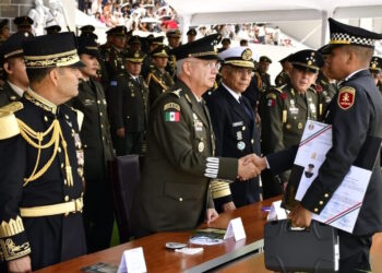 Se gradúan del Heroico Colegio Militar 876 oficiales