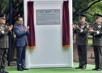 Restauran monumentos dedicados a los Niños Héroes en Chapultepec