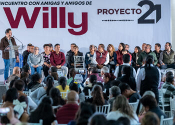 Cientos de ex priístas se suman a Proyecto 21