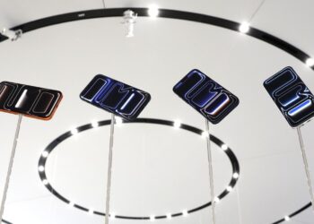 Apple lanza el iPhone 17 con nuevo modelo ‘Air’ y mejoras en cámara y batería